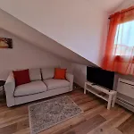 Enjoy Home - Mansarda Piccolo Tesoro In Centro Citta